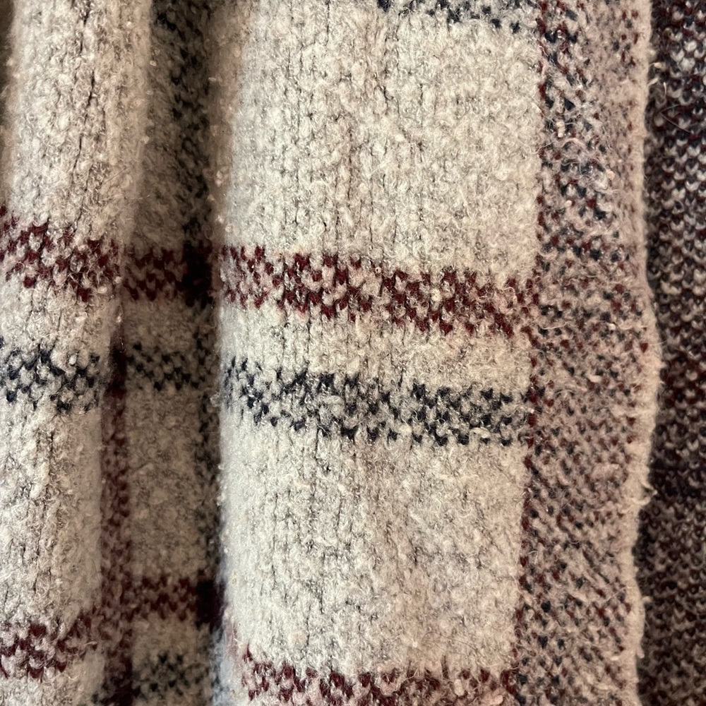 Fall sweater - Picture 2 of 2